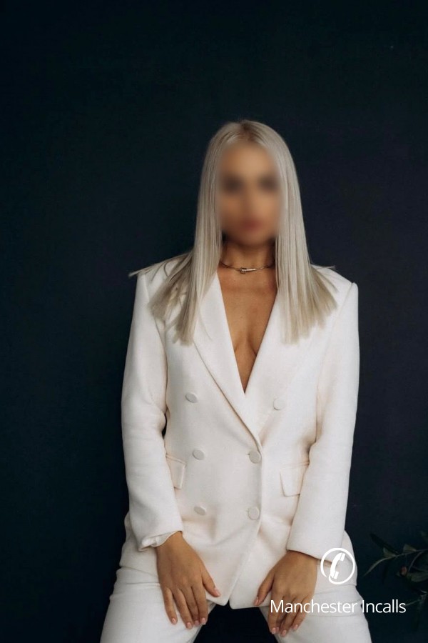 Manchester Escort New Lottie