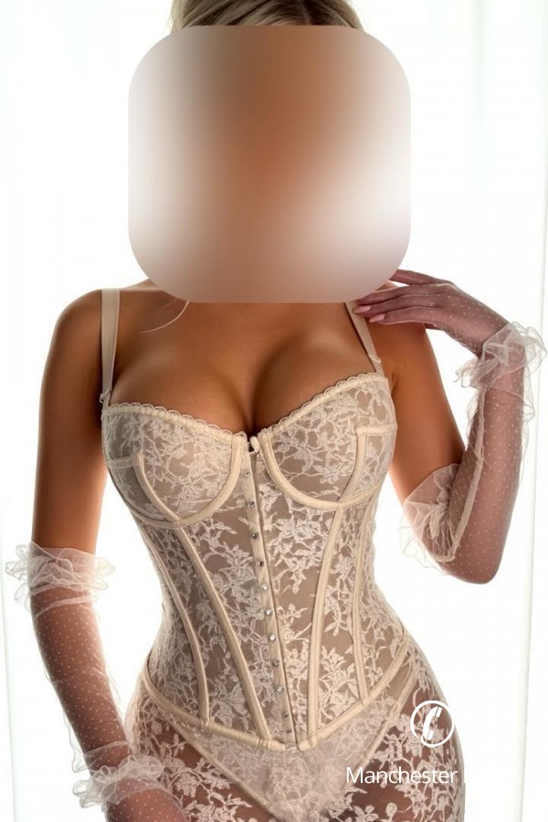 Manchester Incalls New Lizze
